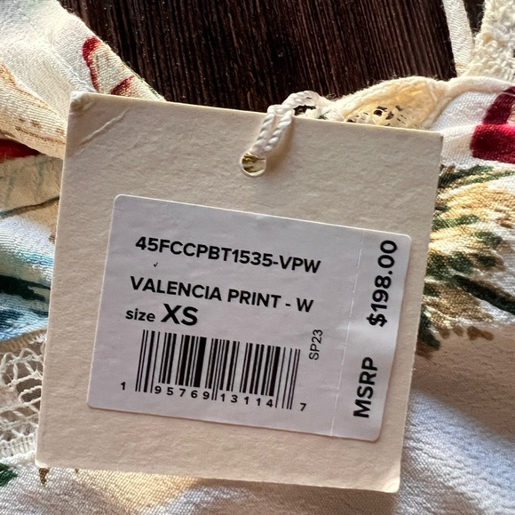 Favorite daughter blouse - Picture 5 of 5